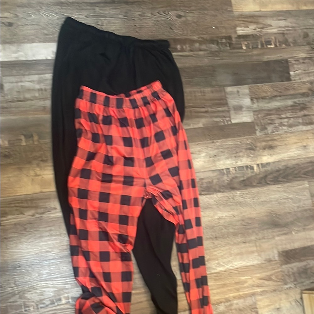 Black and Plaid Pajama Pants 2 pairs